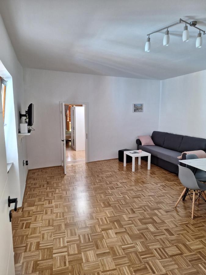 Apartment Kp With Parking Capodistria Esterno foto